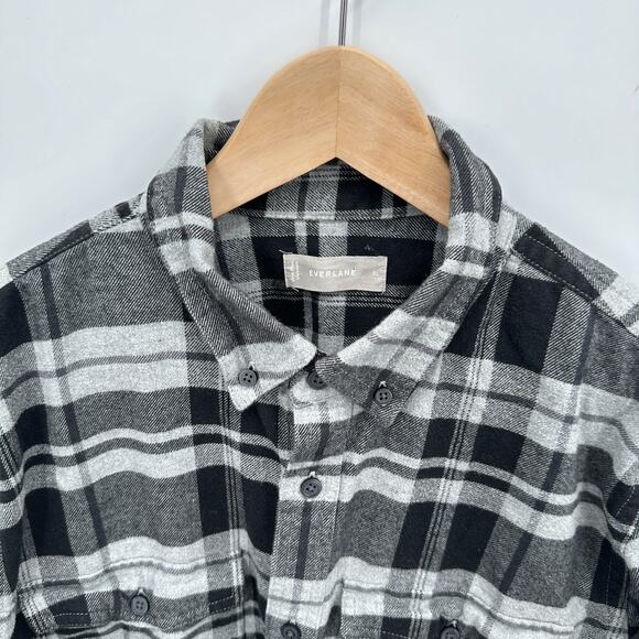 EVERLANE The Brushed Flannel Cotton Black Grey Plaid Button Down Shirt // XL - Picture 4 of 12